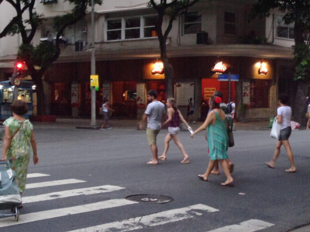 Lindo E Barato, Av Copacabana 479/301 ริโอเดจาเนโร ภายนอก รูปภาพ