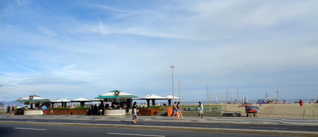 Lindo E Barato, Av Copacabana 479/301 ริโอเดจาเนโร ภายนอก รูปภาพ