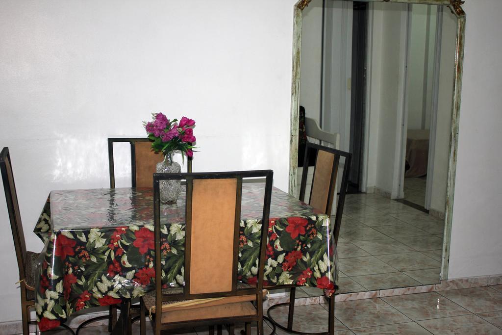Lindo E Barato, Av Copacabana 479/301 ริโอเดจาเนโร ภายนอก รูปภาพ
